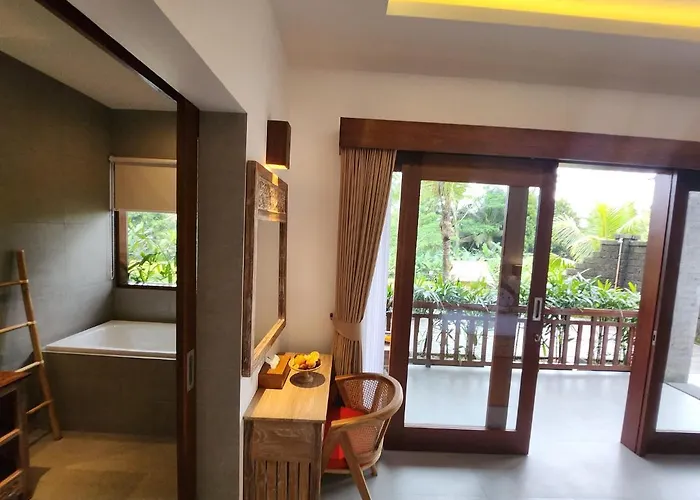 Pinggala Ubud Villa *